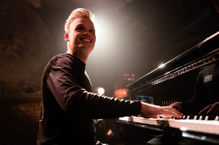 Jesús Molina: un pianista del Caribe con eco en el exterior