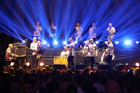 Los famosos disfrutan la Feria de Cali bailando al son de El Gran Combo de Puerto