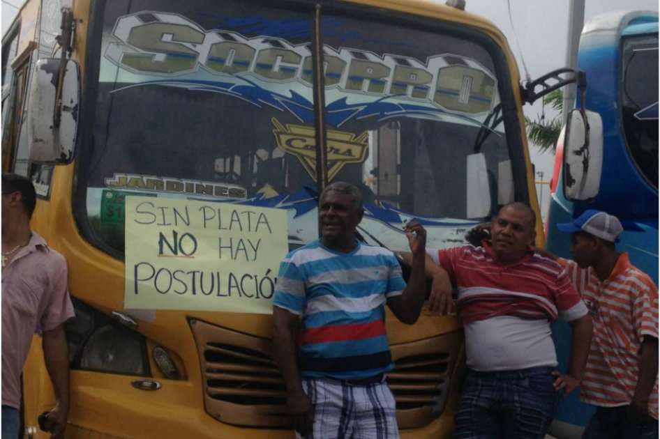 Así fue la protesta de los conductores el día martes / Foto tomada de El Heraldo.