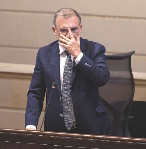 Los caminos jurídicos de Roy Barreras para recuperar su puesto en el Congreso