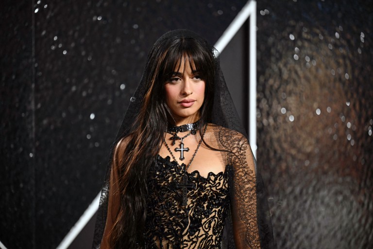 Camila Cabello interpretó canción de Shakira y ella le respondió. “Me encantó”