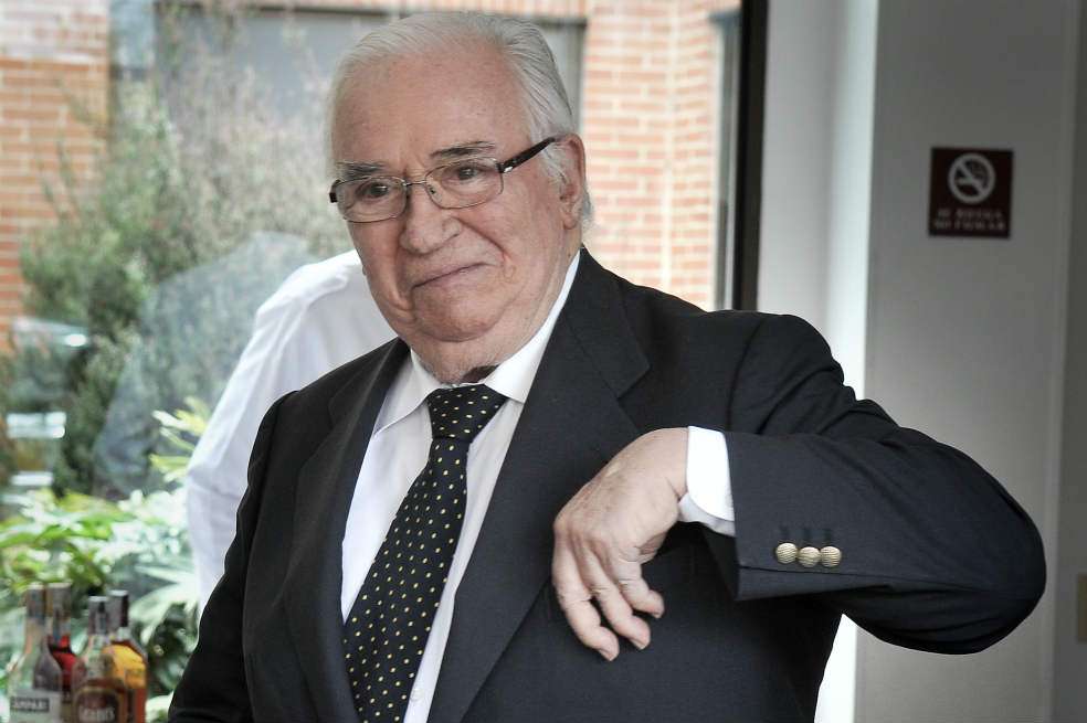 Belisario Betancur recuerda que siempre sintió cercanía con España, desde que leyó ‘El Quijote’, que lo estimuló a recorrer los caminos de La Mancha. / Diana Sánchez