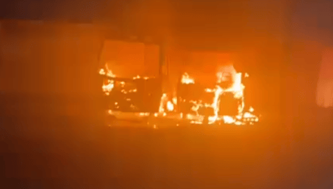 Dos buses de Sobusa se incendiaron en parqueadero de Soledad