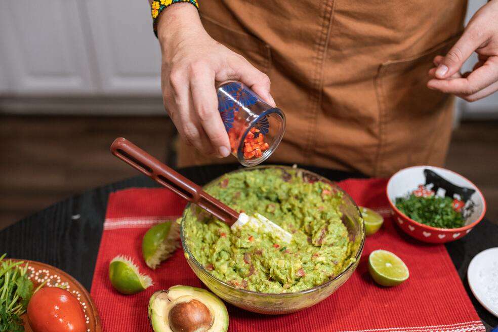 Guacamole la receta ideal para acompañar tu carne del asado