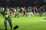 Catástrofe en el fútbol de Indonesia deja 125 muertos; estas son las razones
