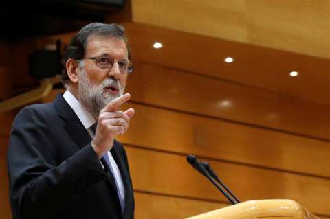 Rajoy urge medidas "excepcionales" para recuperar legalidad constitucional de Cataluña