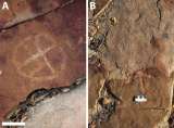 Encuentran arte rupestre de hace 9.400 años en medio de huellas de dinosaurios