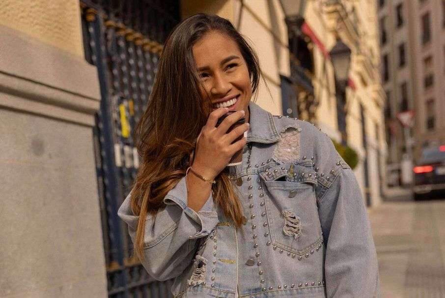 La jugadora colombiana, Leicy Santos, enterneció las redes sociales tras compartir el momento en el que pidió la mano a su novia.