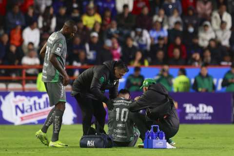 La brutal patada que recibió James Rodríguez en la Liga MX: video