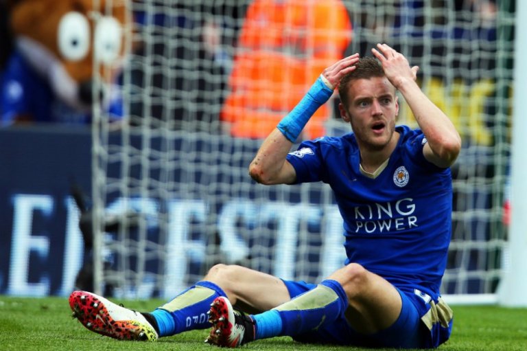 Sin Vardy, Leicester continúa su sueño de Premier League
