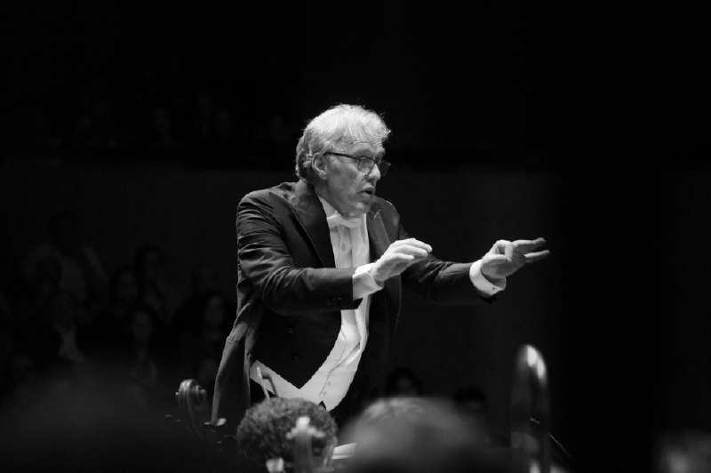 Martin Haselböck está a cargo de la dirección musical de “Black Cat”, montaje que se presentará en el Teatro Mayor, en Bogotá. / Cortesía Teatro Mayor