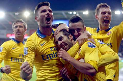 Arsenal ganó y sigue imparable en la Premier