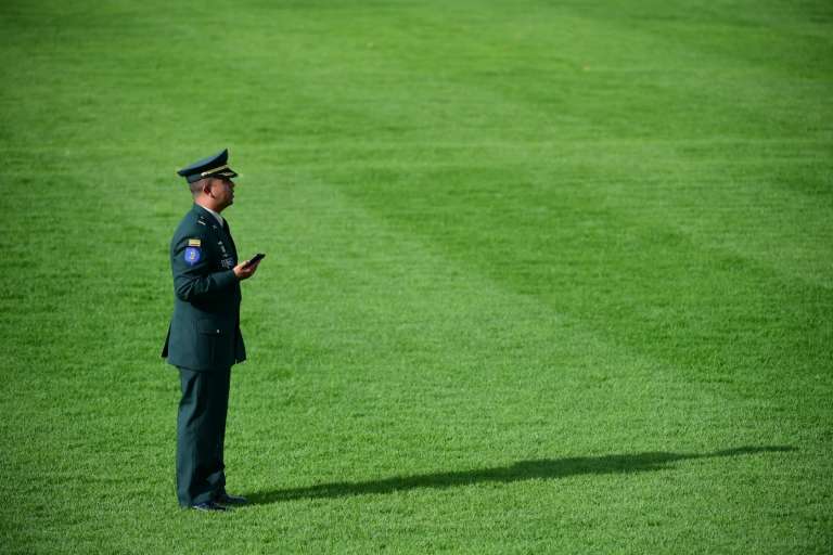 Según se conoció, dicha decisión obedeció a que existen unos temas administrativos que es necesario resolver para poder hacer dicha ceremonia.
