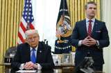 Trump respalda a Hegseth y menosprecia el envío de información militar por un chat