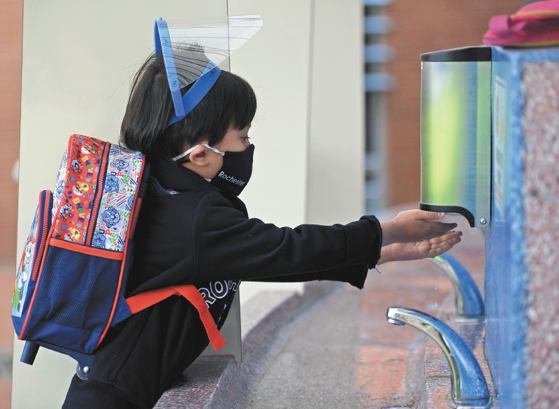 Según cifras recopiladas por el Laboratorio de Economía de la Educación de la Universidad Javeriana, solo el 20% de estudiantes que viven en una zona rural tienen acceso a internet o computador.