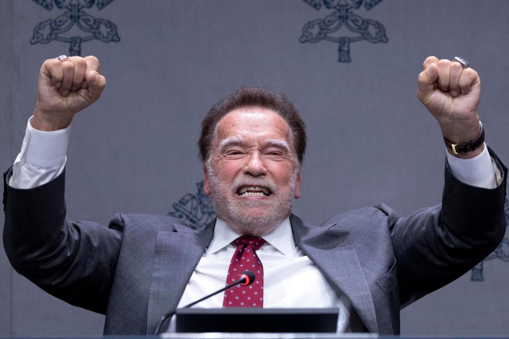 Vatican City (Italy), 30/09/2025.- US actor Arnold Schwarzenegger speaks at a press conference in Vatican City, Vatican, 30 September 2025, to present the upcoming international conference 'Raising Hope for Climate Justice'. The event will be held from 01 to 03 October in Castel Gandolfo. (Italia) EFE/EPA/MASSIMO PERCOSSI