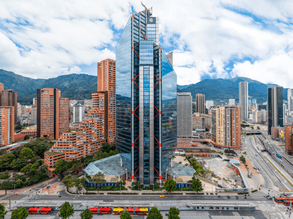 Atrio Torre Norte, en el Centro Internacional de Bogotá.