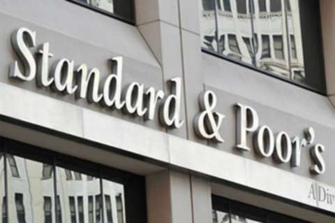 Calificadora S&P elevó a positivo perspectiva de deuda de Colombia