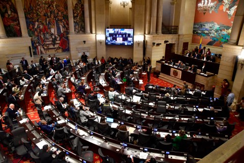 Controversia en el Congreso por freno a proyecto clave para regular sanciones aduaneras