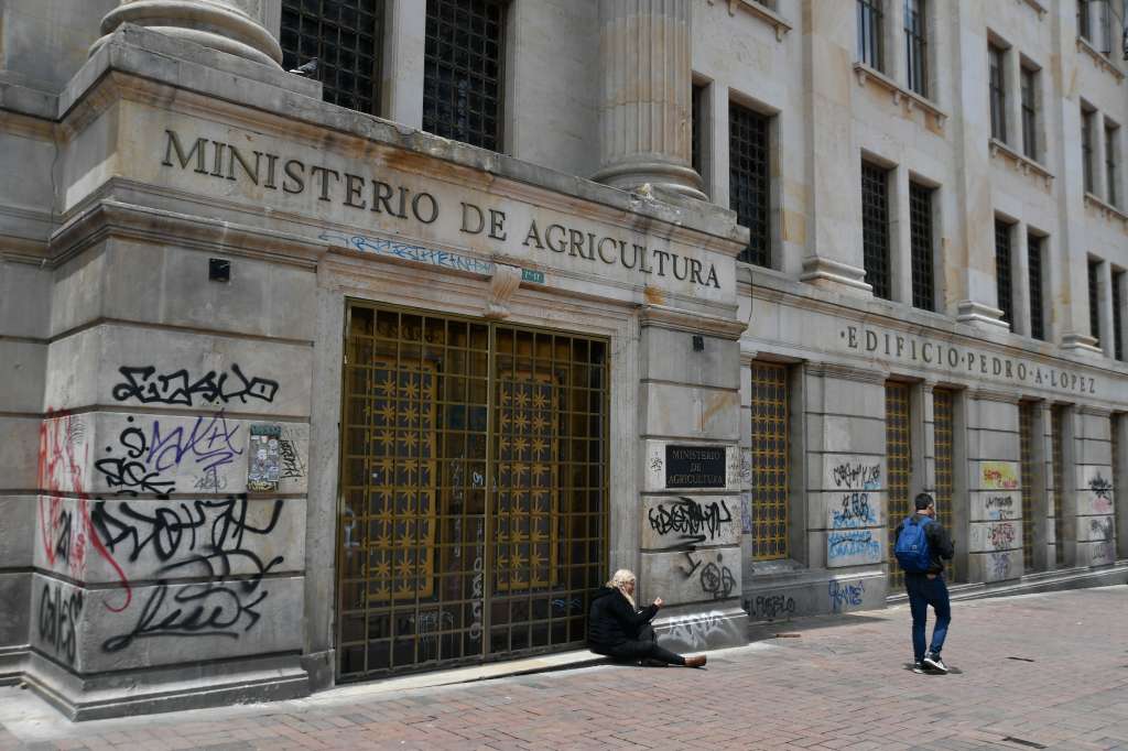 Fachada de este edificio donde funciona el Ministerio de Agricultura.
