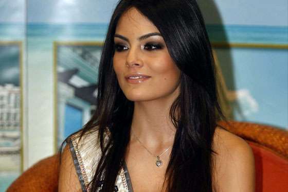 Lucha contra el narcotráfico debe continuar: Miss Universo 2010