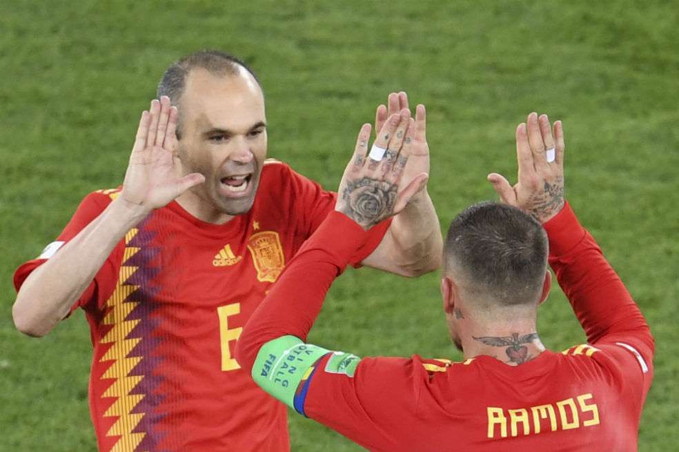 La selección de España, que empató con la de Marruecos, clasificó a los octavos de final del Mundial de Rusia 2018.  / AFP