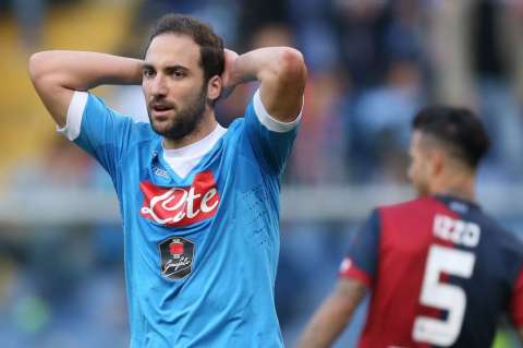 Gonzalo Higuaín está demasiado gordo, según presidente del Nápoles