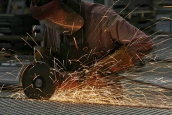 Eliminan por dos años requisito de matrícula mercantil para pequeñas empresas jóvenes