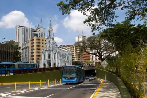 Enredo judicial para hacer viable el sistema de transporte masivo en Cali