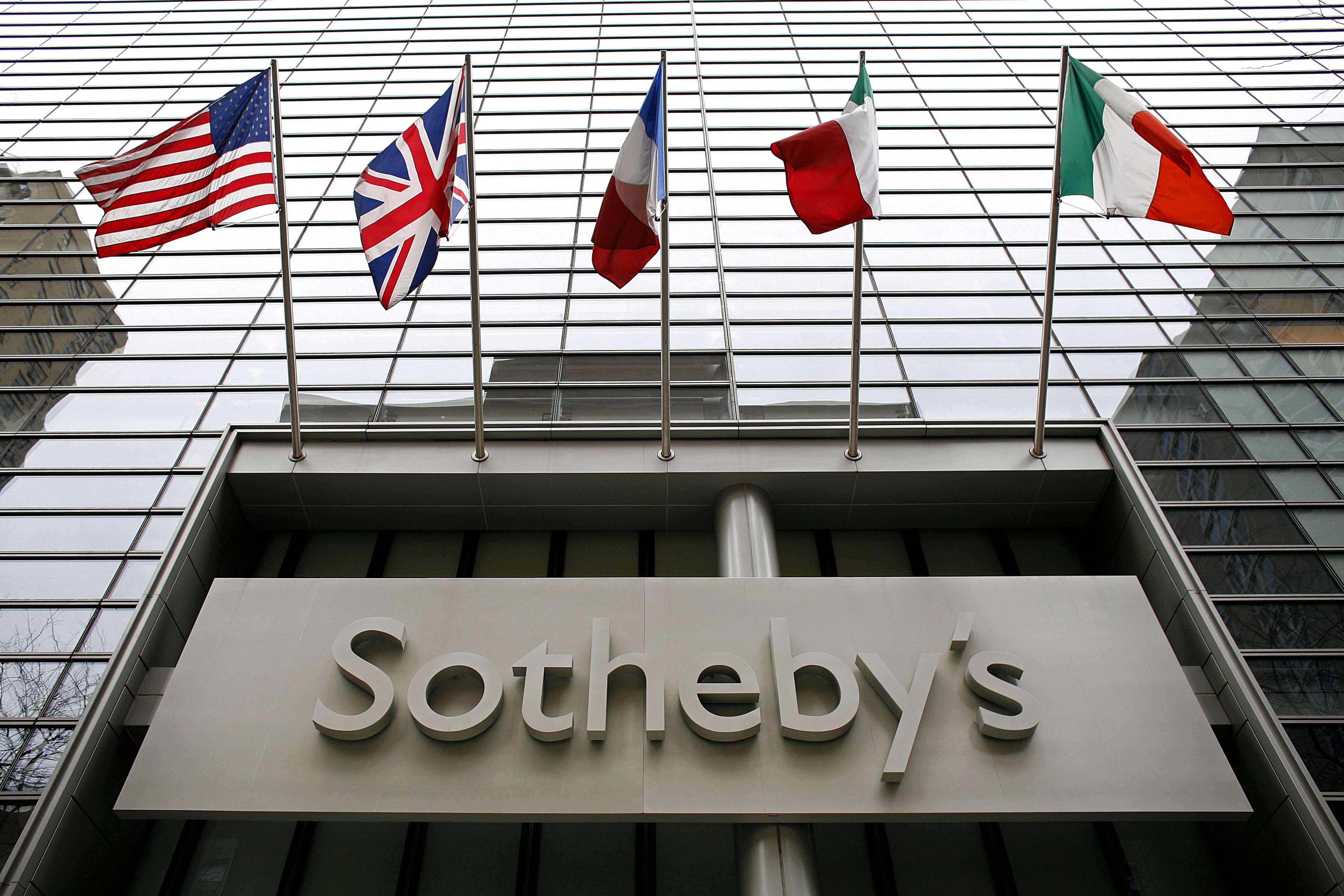 Sotheby’s al igual que Christie’s sostuvo que espera resultados sólidos de las subastas de arte contemporáneo en Nueva York la próxima semana. / Bloomberg News