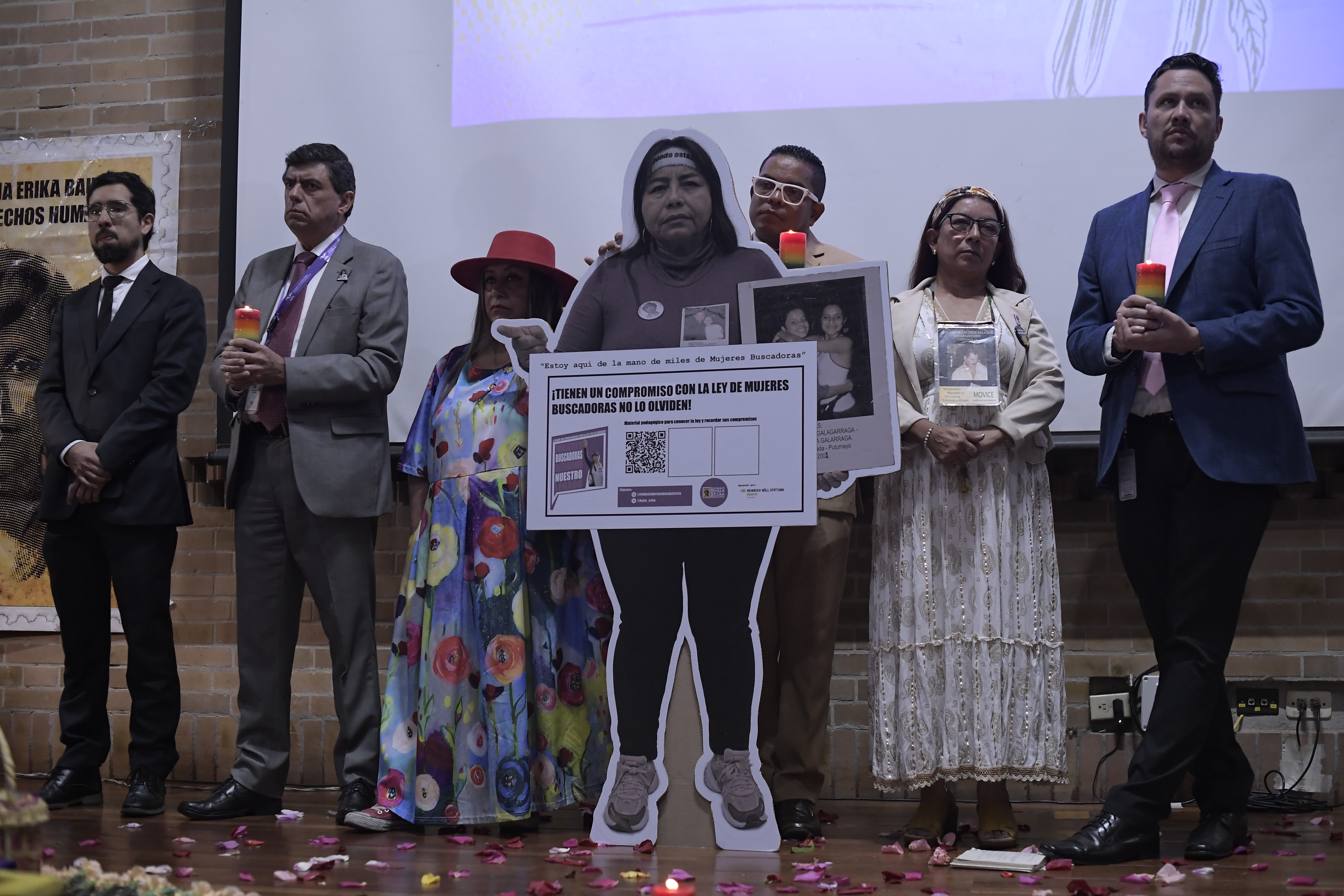 Este 23 de octubre en la U. Nacional, el Sistema Nacional de Búsqueda conmemoró por segunda vez el trabajo de las Mujeres Buscadoras