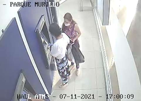 Cayó la reina del ‘cambiazo’ de tarjetas: capturada en El Dorado huyendo del país