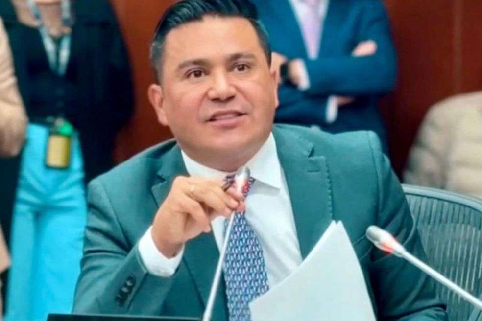 Jorge Laverde es secretario de la Comisión Sexta del Senado.