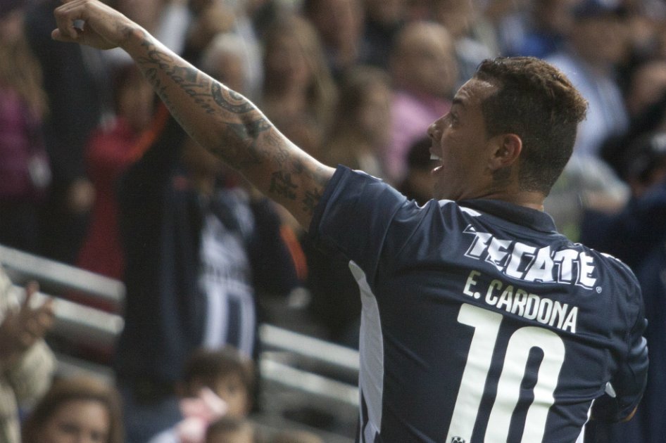 Edwin Cardona celebra su gol con el Monterrey. / AFP