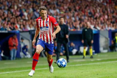 Santiago Arias vuelve a la titular de Atlético de Madrid