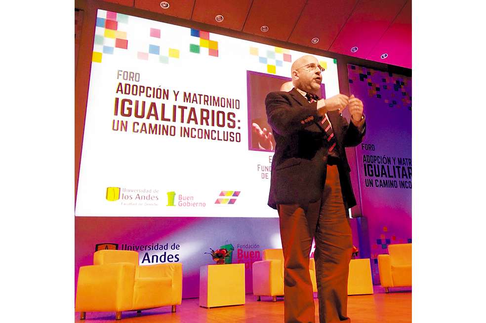 Evan Wolfson durante el conversatorio sobre adopción y matrimonio igualitario, celebrado en Bogotá. / Colombia Diversa