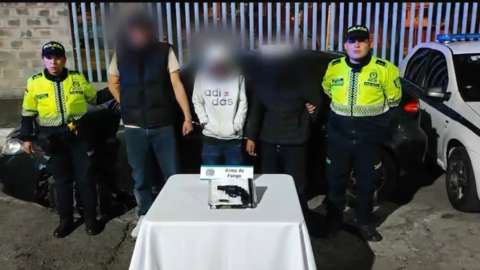 Cae banda que robaba carros con clonador de controles en Tunjuelito