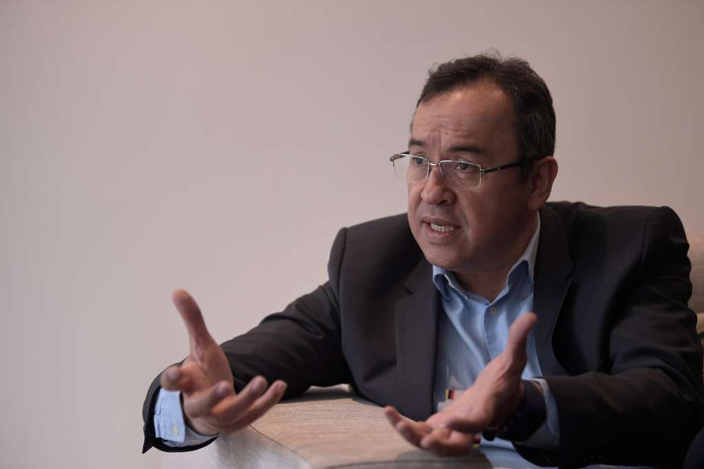 Político colombiano, jefe de debate de Gustavo Petro, candidato a la presidencia 2022 por el Pacto Histórico.