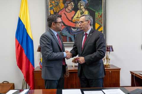 Abelardo de la Espriella designó a Richard Caicedo como presidente del Icetex