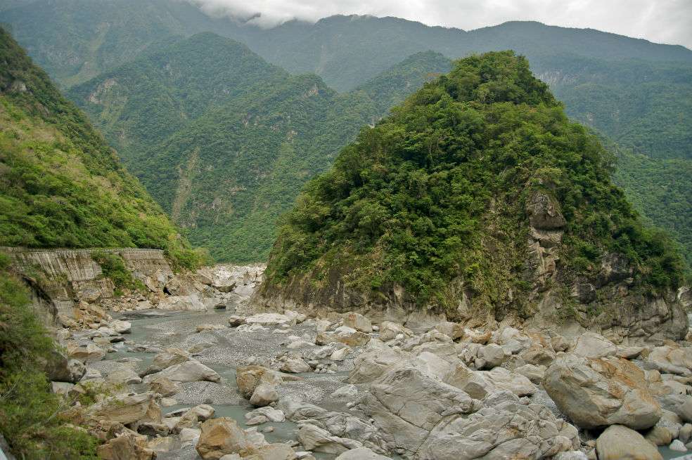 Taroko Gorge, una de las zonas de el rango central de Taiwán, una de las cadenas montañosas más propensas a la erosión en el mundo. / Fred Hsu - Wikipedia Commons