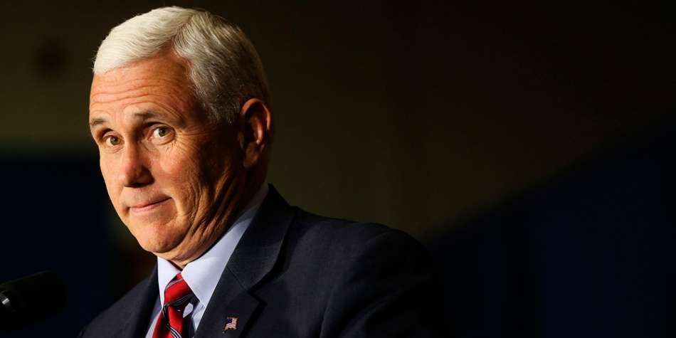 Mike Pence, el vicepresidente de los Estados Unidos que tiene fama de homofóbico y discriminador