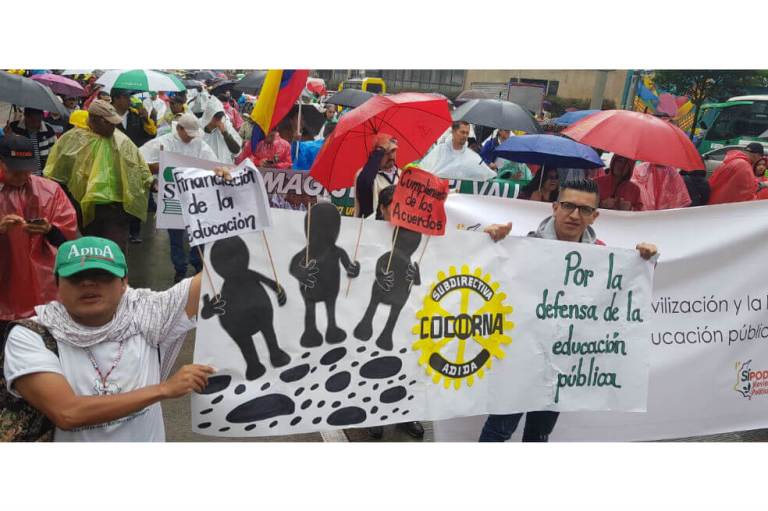 Las postales que dejó la marcha por los líderes sociales este 26 de julio