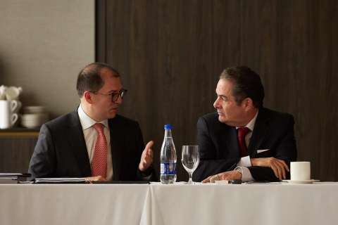 Cambio Radical aprovecha reunión con fiscal para cuestionar proyectos de gobierno