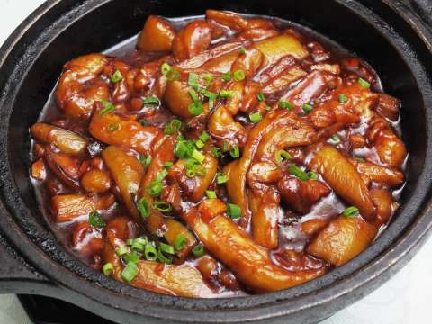 Receta de pollo en salsa. El salvavidas a la hora de preparar el almuerzo