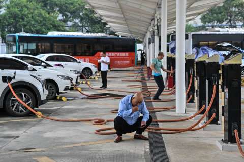 Crecimiento y demandas: el presente y futuro de los carros eléctricos