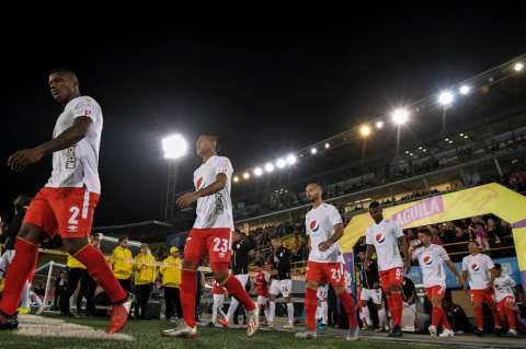 América venció al Envigado y es líder de la Liga Águila