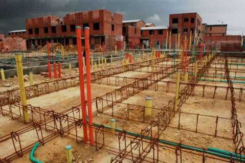 Rechazan construcción de casas para desplazados en sectores exclusivos de Bogotá