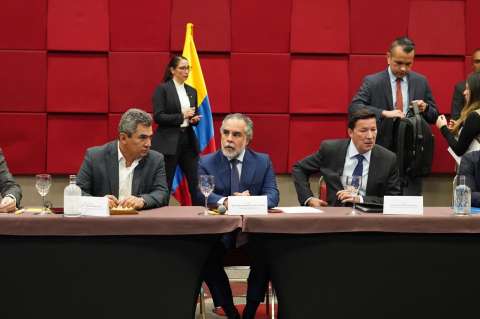 Financiación, seguridad y pedagogía: las alertas por resolver a 47 días de las urnas