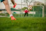 Cuatro equipos de fútbol colombiano luchan para salir de su crisis financiera