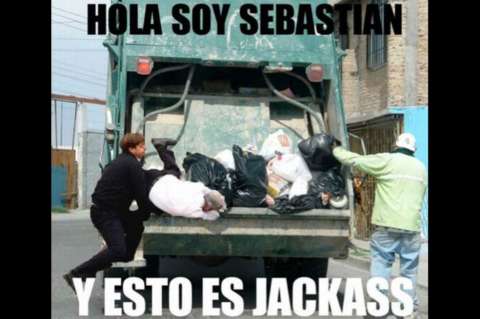 Con memes se burlan de la caída de Sebastian Piñera
